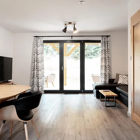 아파트 Cilantro *